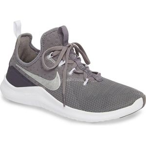 Free TR8 Training Shoe